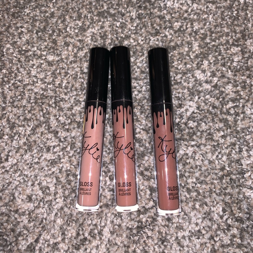 Kylie cosmetics lip gloss